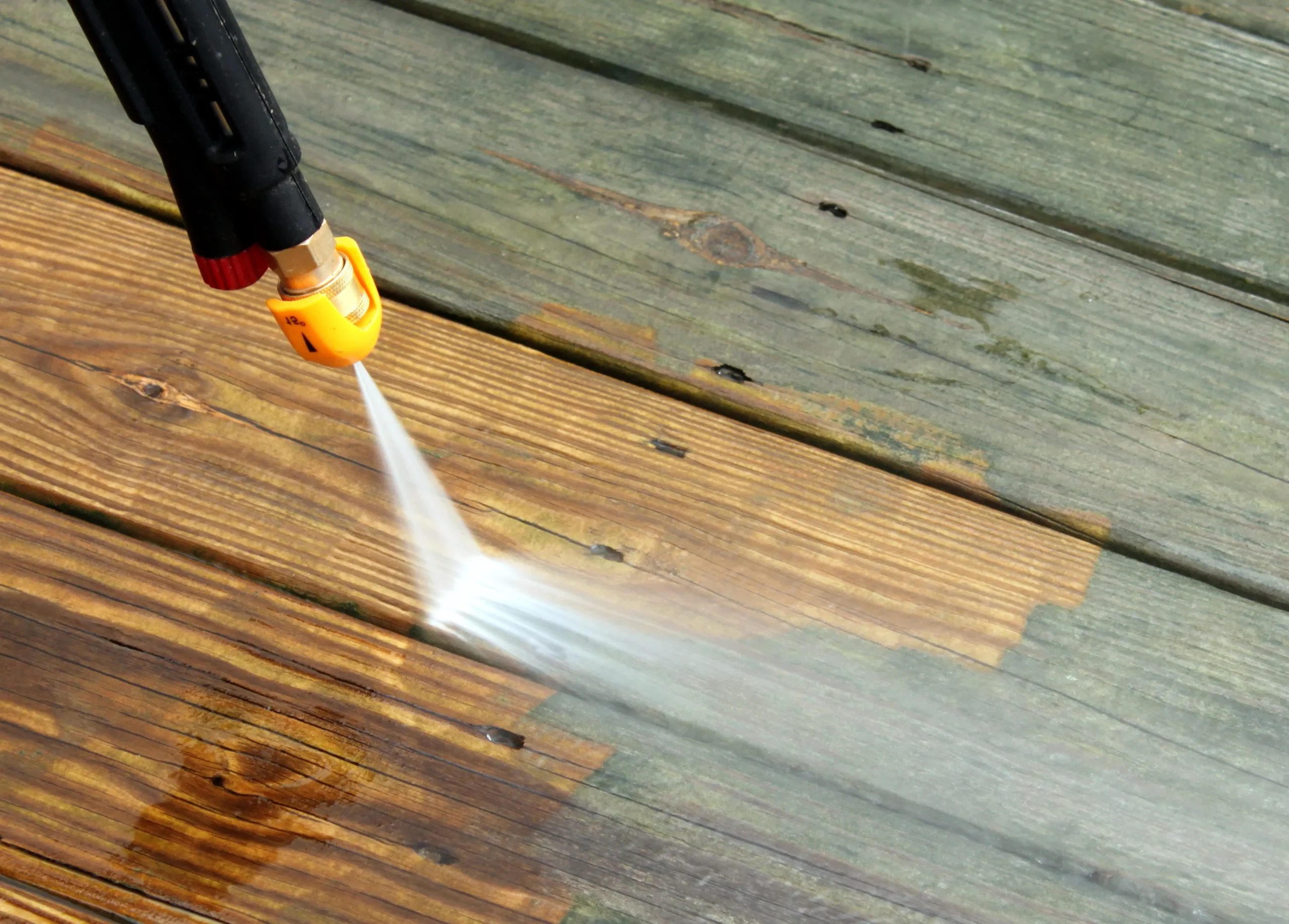 Bendigo pressure washing: removing grime, mold, and dirt from exterior surfaces.
